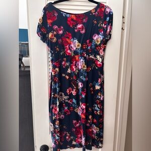 Tiffany Rose Floral Maternity Dress